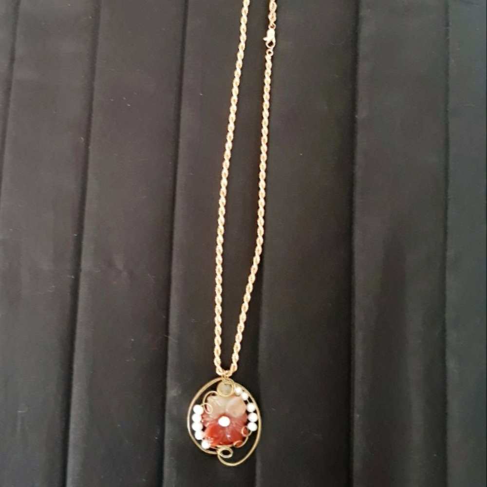Vintage Carved Carnelian and Pearl Flower Pendant + Monet Chunky Gold Tone Chain - Picture 4 of 14